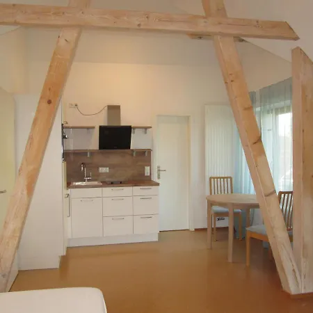 Weisse Lilie * Fuerstenfeldbruck